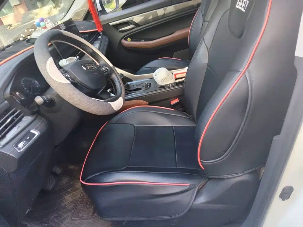 Geely Vision X6 — миниатюра 8