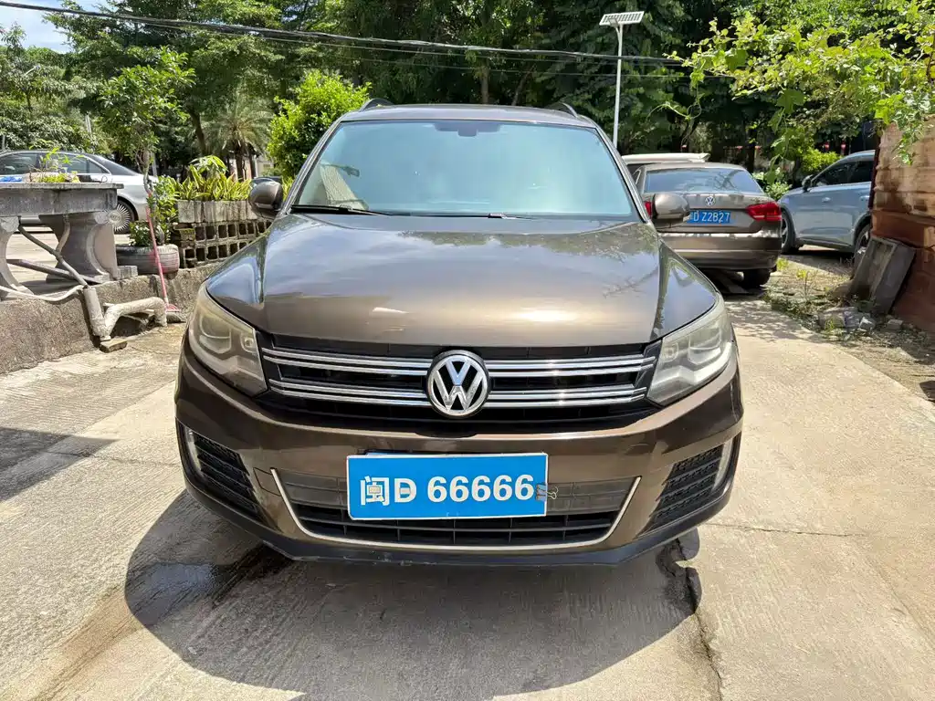 Volkswagen Tiguan — миниатюра 2