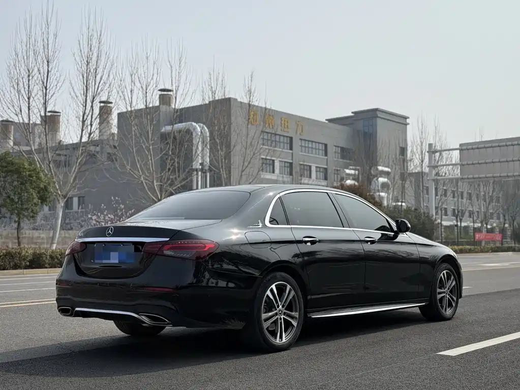 Mercedes-Benz E-Class E 2021 E 260 L Sport
