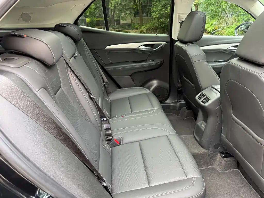 Buick Envision S — миниатюра 14