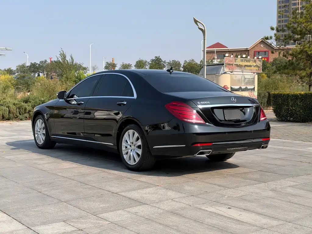 Mercedes-Benz S-Class — миниатюра 7