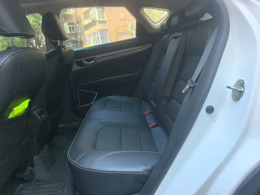 Geely Emgrand GS — миниатюра 15