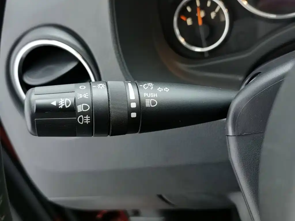 Jeep Compass (Import) — миниатюра 21