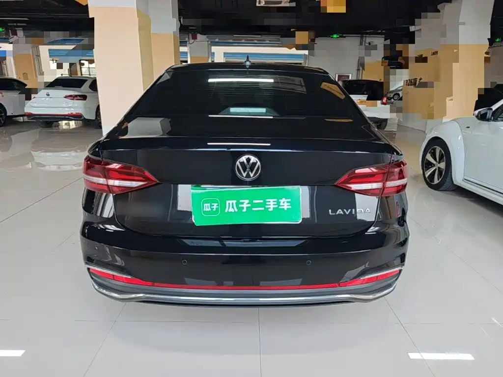 Volkswagen Lavida — миниатюра 6