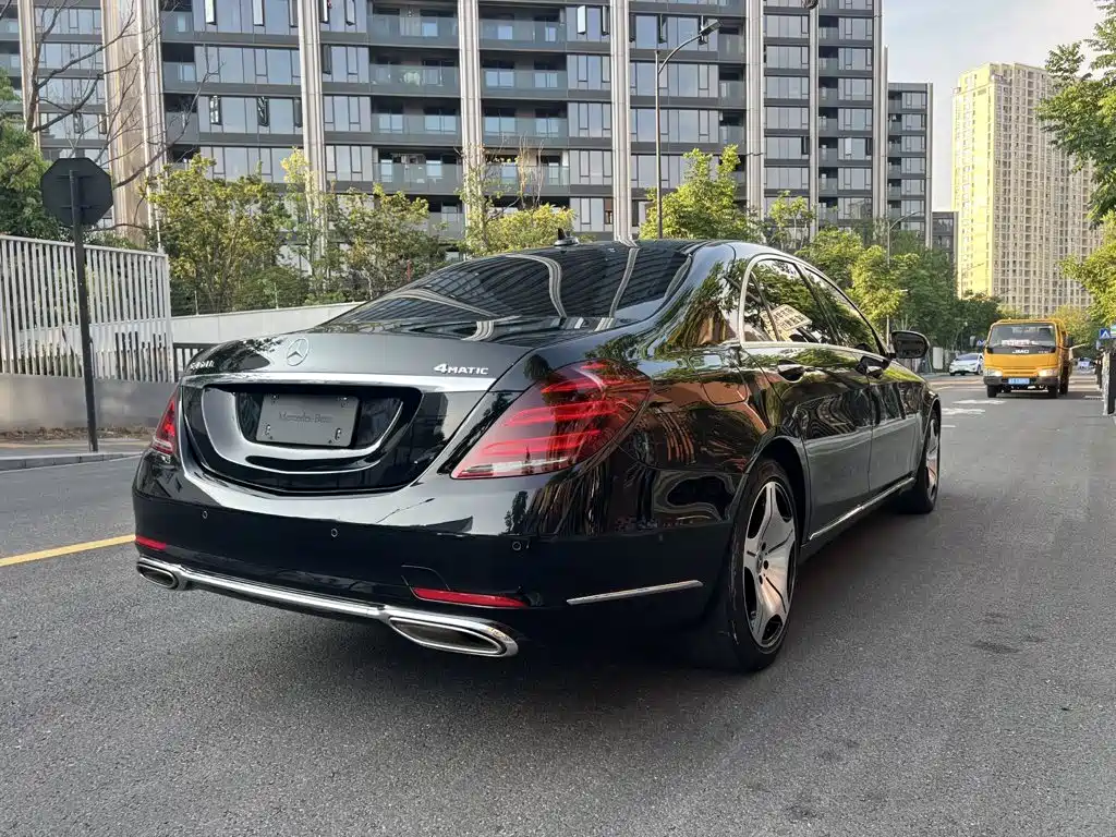 Mercedes-Benz S-Class — миниатюра 6