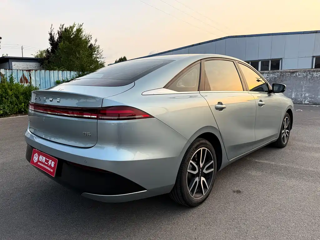 Roewe D6 — миниатюра 6