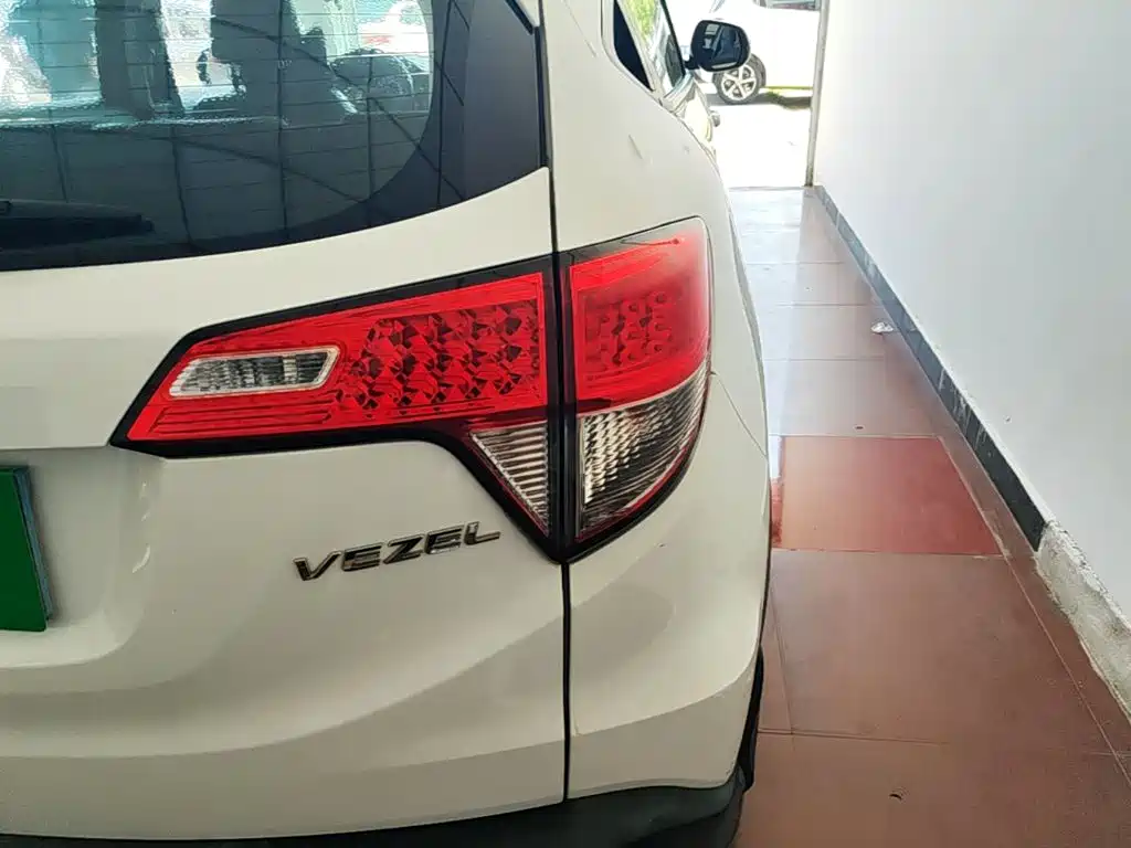 Honda Vezel — миниатюра 8