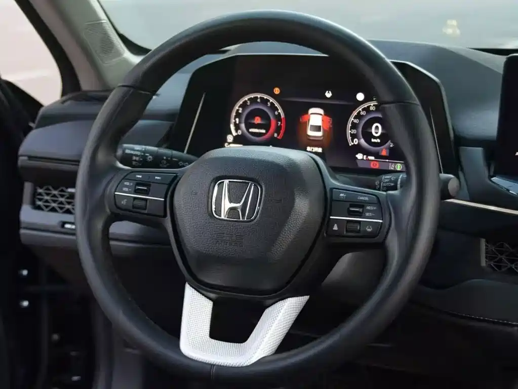 Honda Accord — миниатюра 8