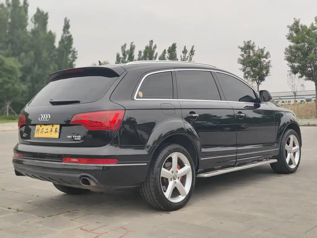 Audi Q7 2012 3.0 TFSI (200kW