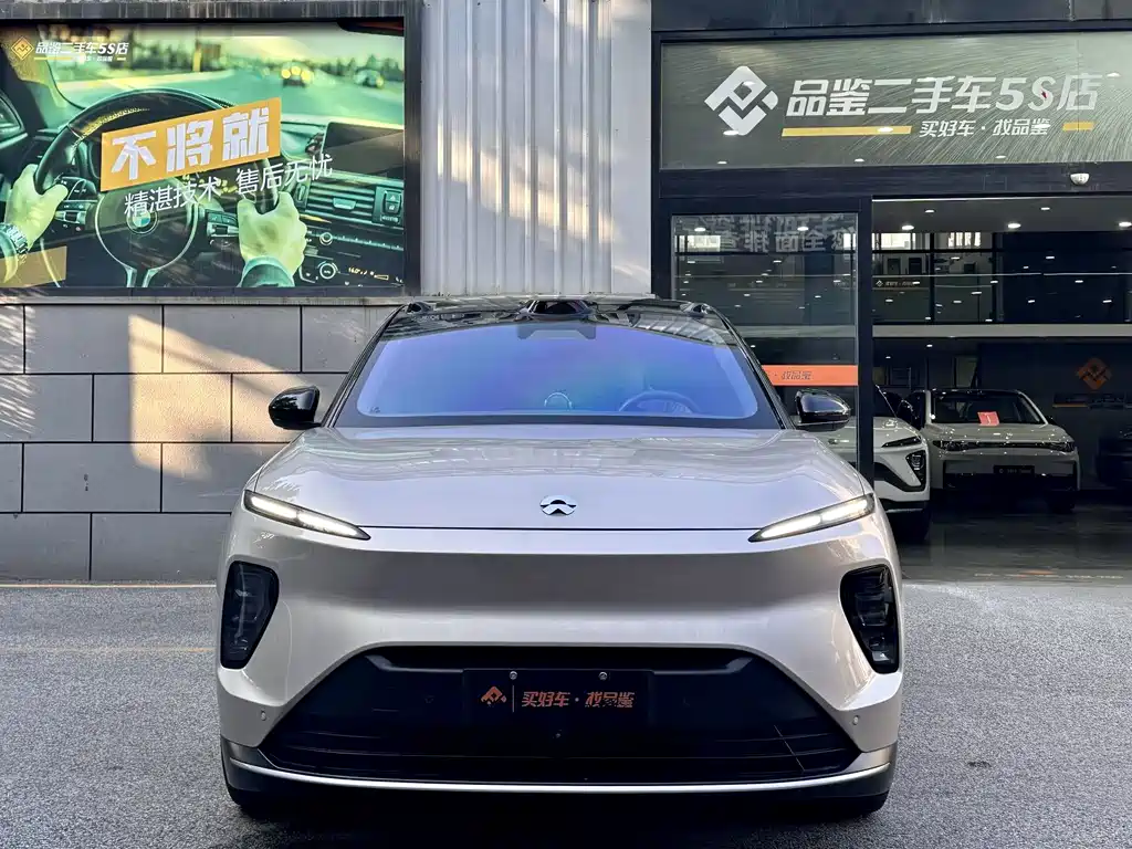 NIO ES8 — миниатюра 2