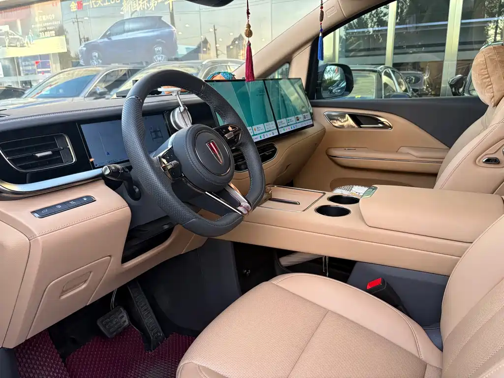 Hongqi Hongqi HQ9 PHEV — миниатюра 6