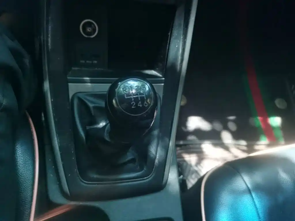 Hyundai Elantra Langdong — миниатюра 14