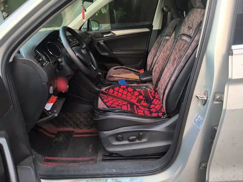 Volkswagen Tiguan L — миниатюра 16