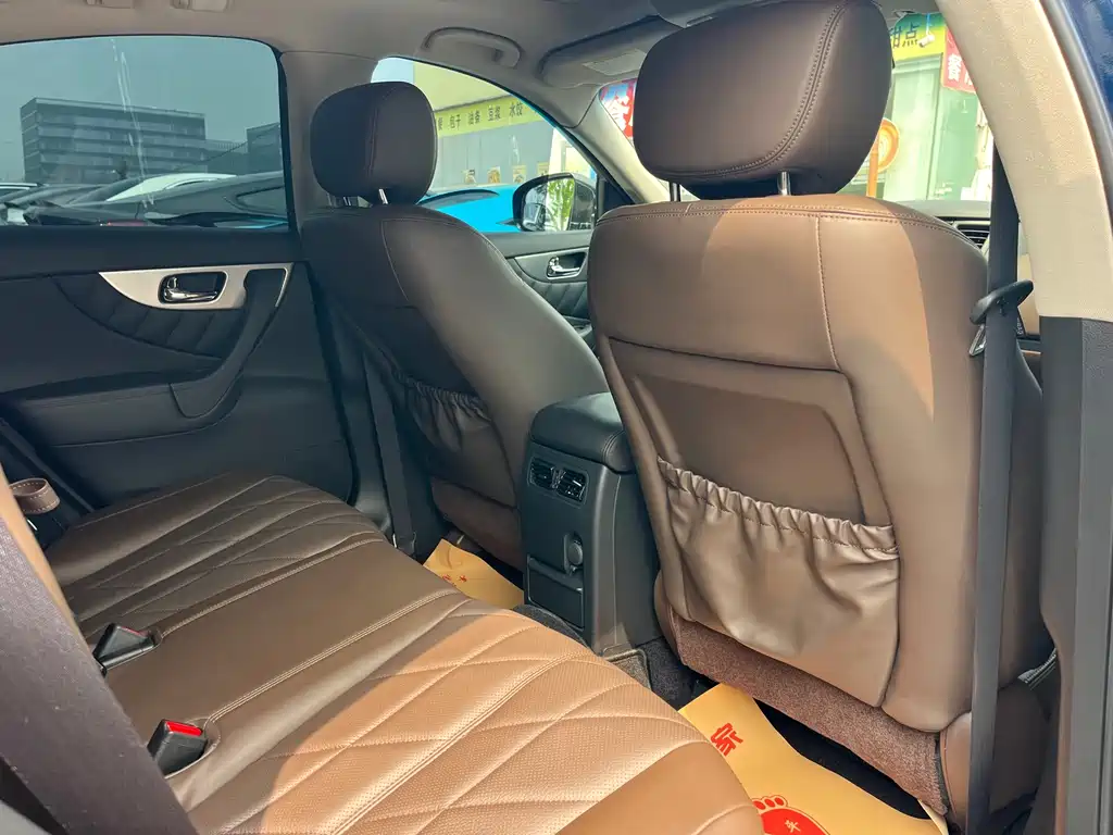 Infiniti FX 2013 FX37