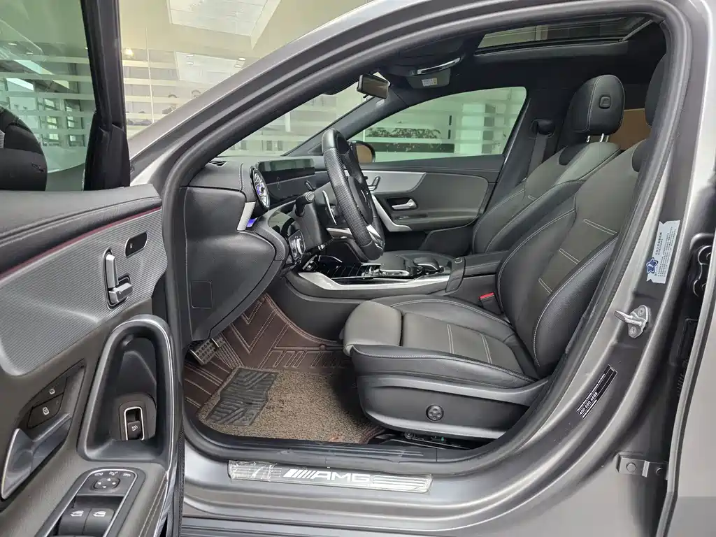 Mercedes-Benz A-Class AMG — миниатюра 3