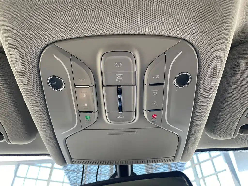 GAC Motor Trumpchi GS8 — миниатюра 19