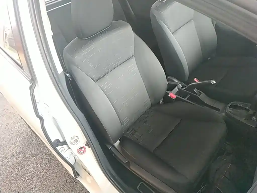 Honda Fit — миниатюра 25
