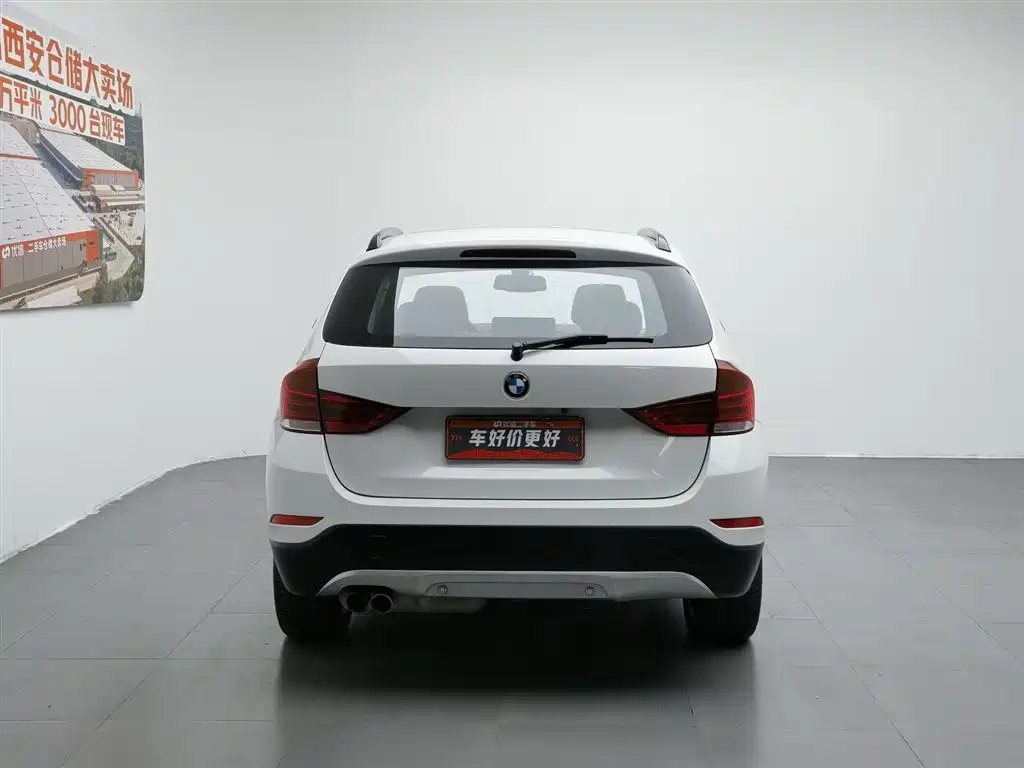 BMW X1 2014 sDrive18i Fashion