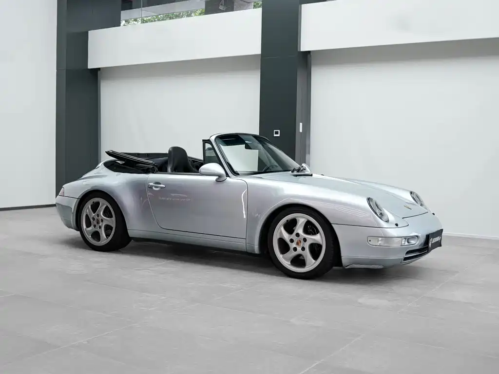 Porsche 911 1999 3.6L MT