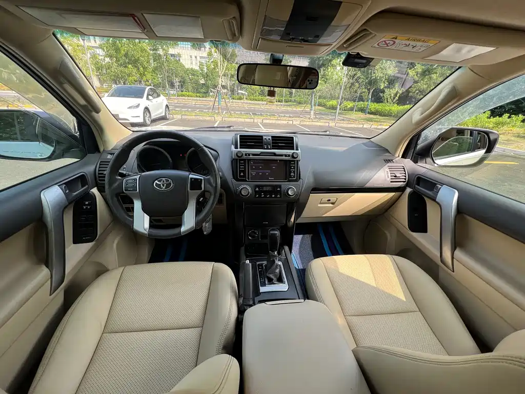 Toyota Prado (Import) — миниатюра 9