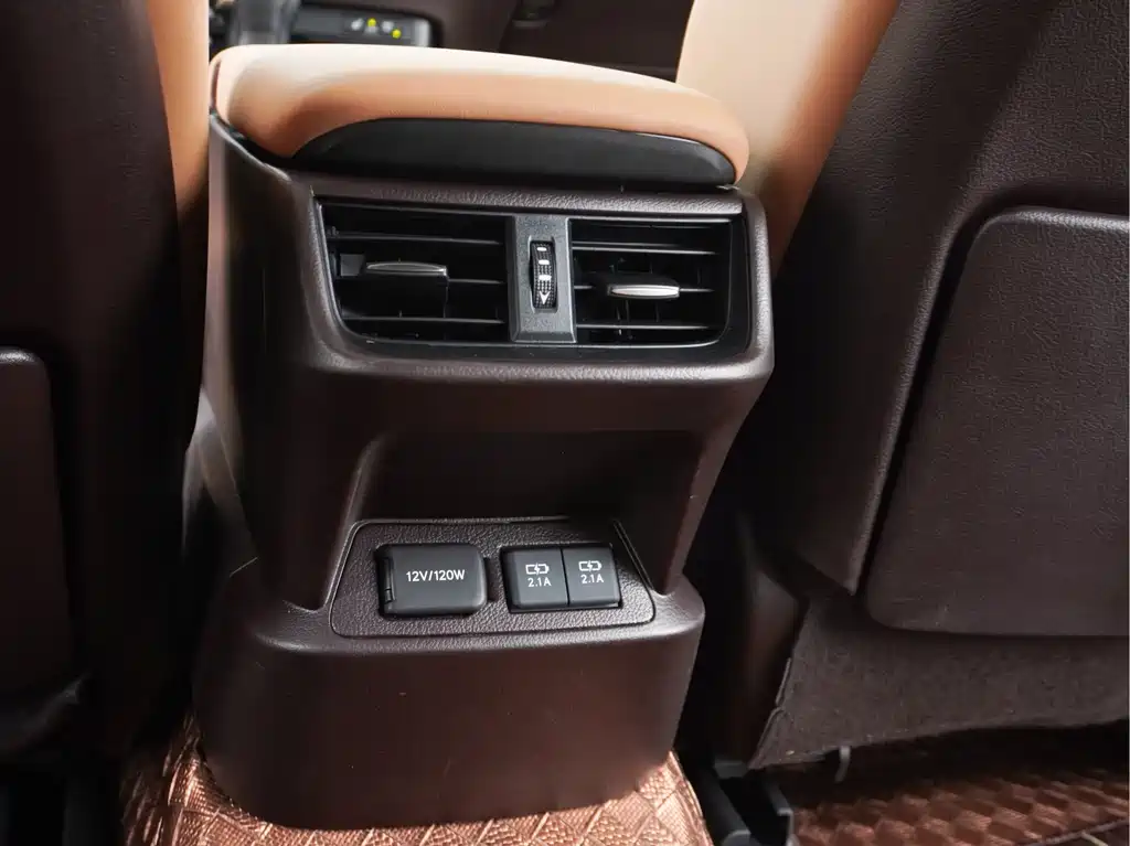 Lexus ES — миниатюра 19