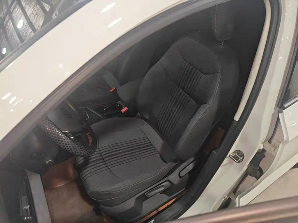Volkswagen Tharu — миниатюра 15