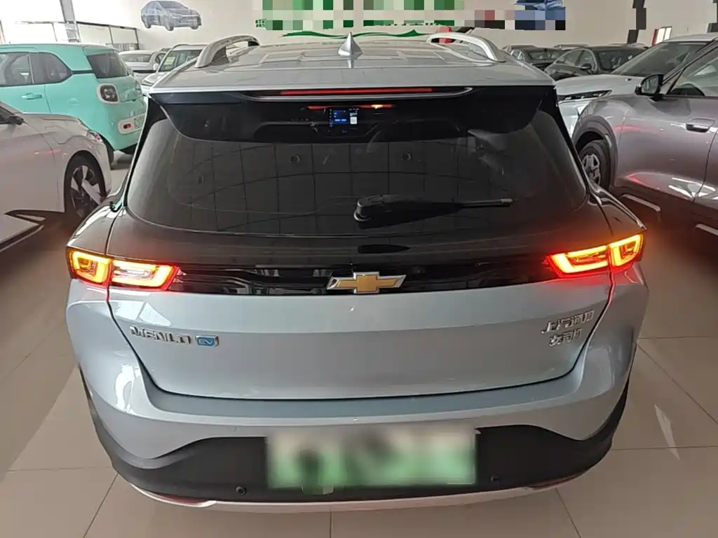 Chevrolet Menlo — миниатюра 6