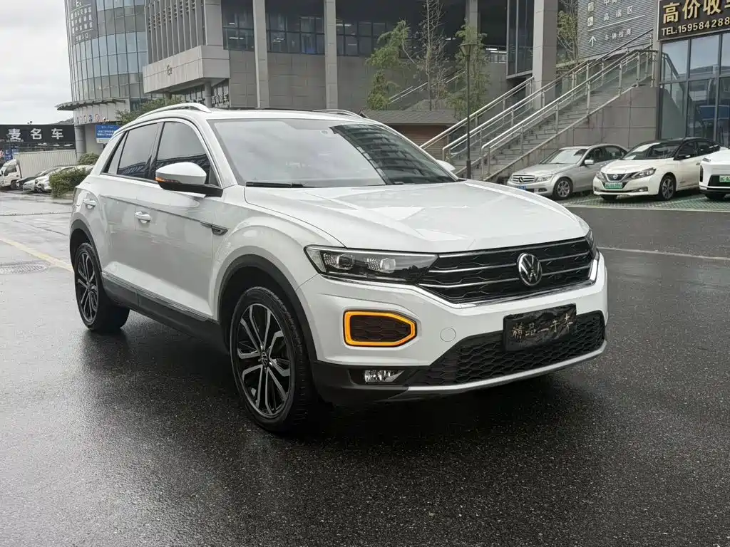 Volkswagen T-Roc — миниатюра 3