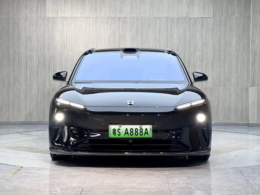 NIO ET5T — миниатюра 3