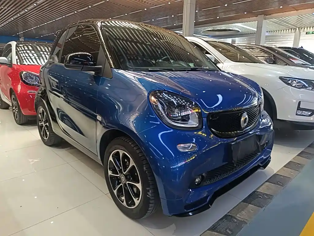 smart Smart Fortwo — миниатюра 4