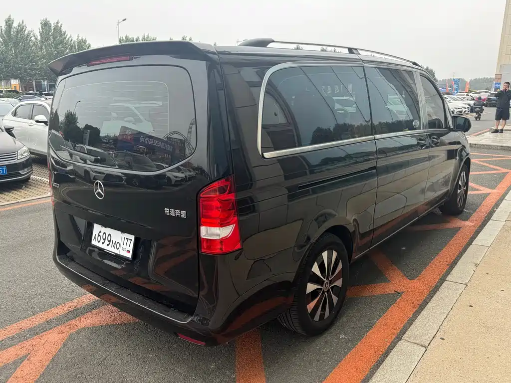 Mercedes-Benz Vito — миниатюра 7