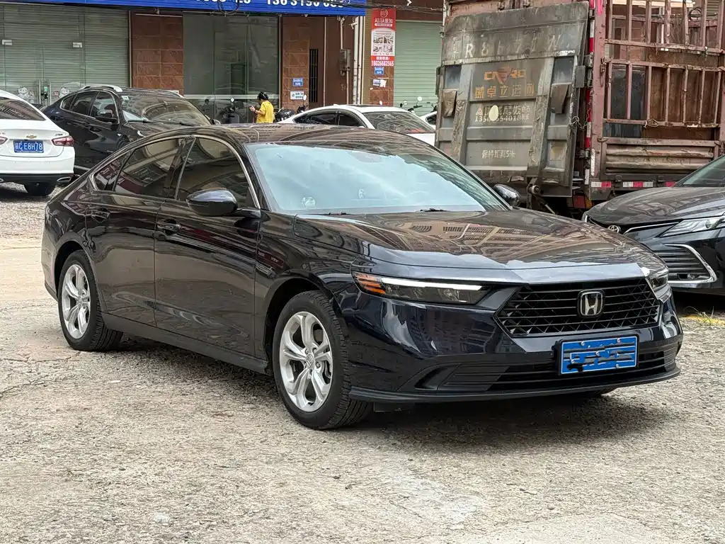 Honda Accord — миниатюра 2