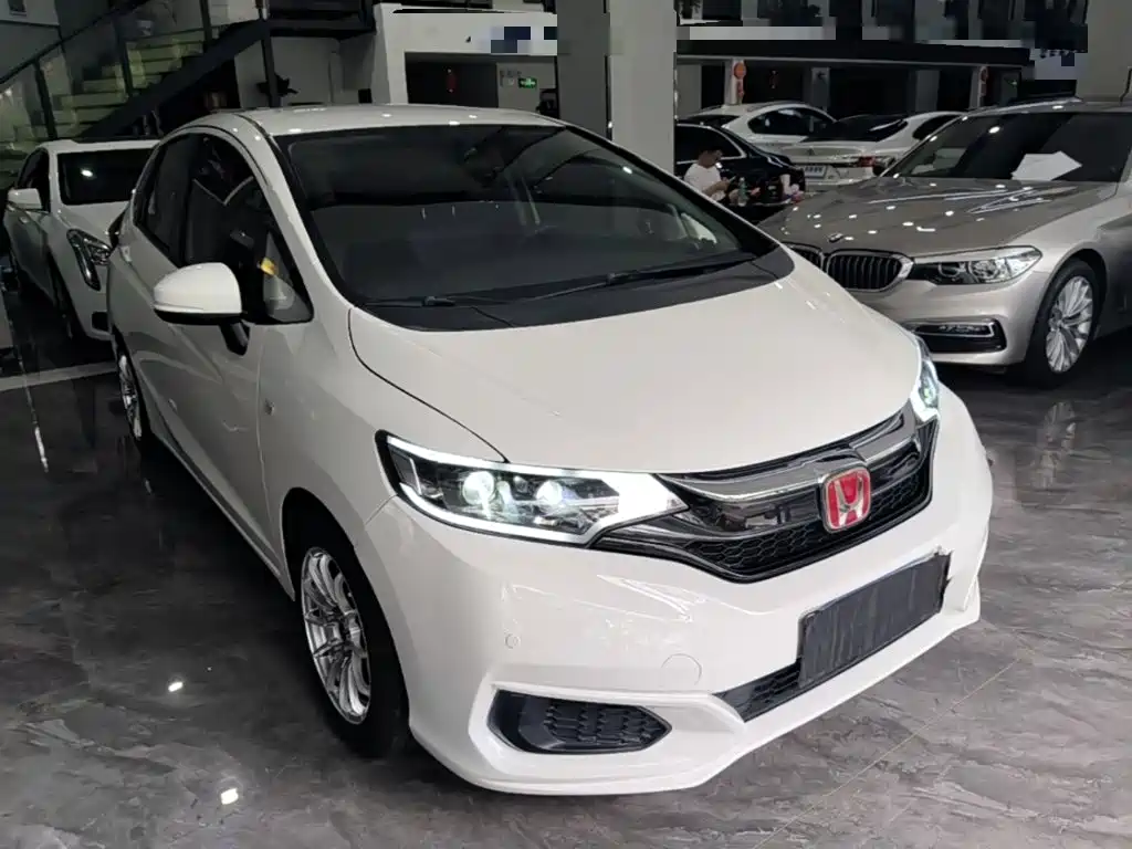 Honda Fit — миниатюра 4