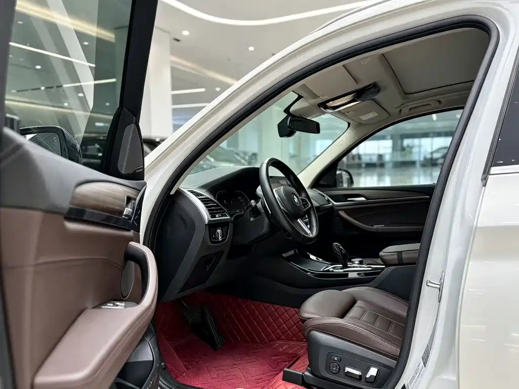 BMW X3 — миниатюра 6