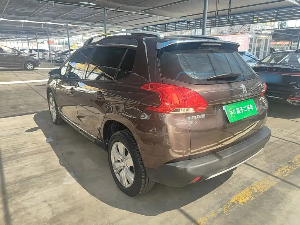 Peugeot 2008 — миниатюра 5