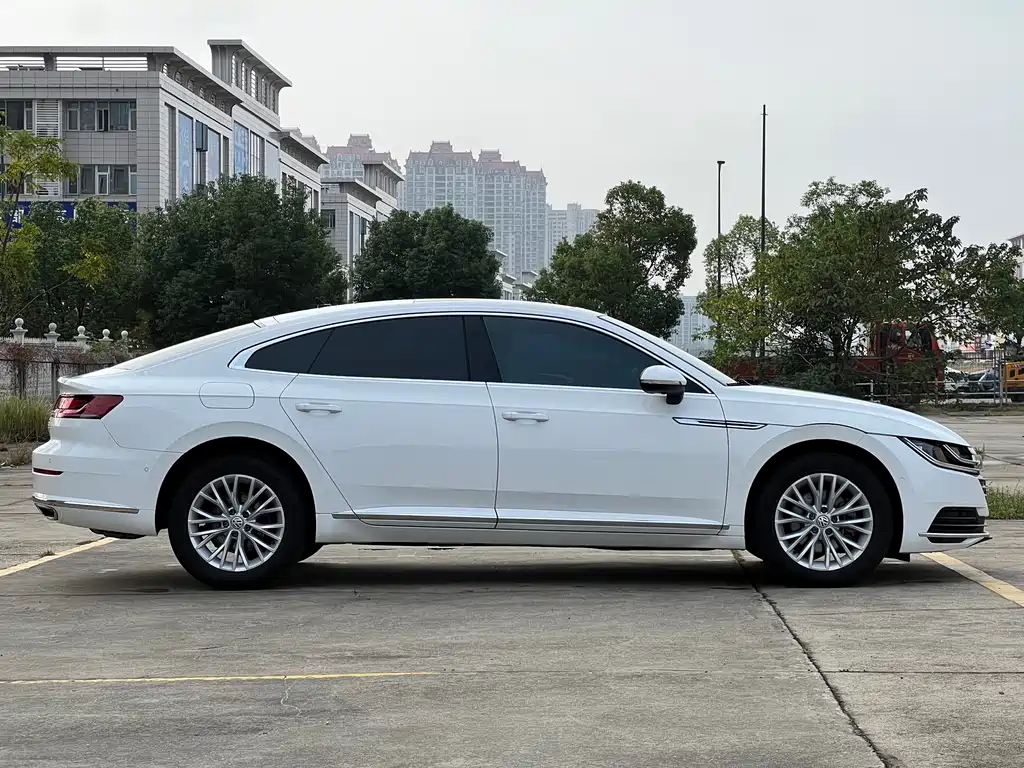 Volkswagen CC — миниатюра 30