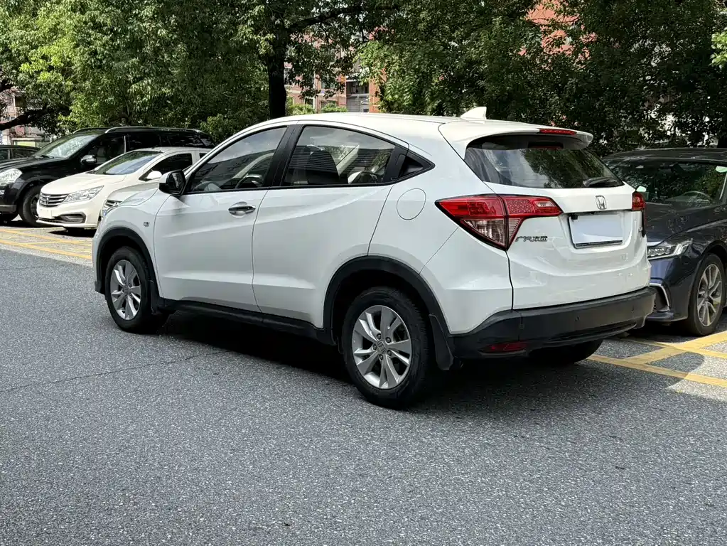Honda Vezel — миниатюра 6