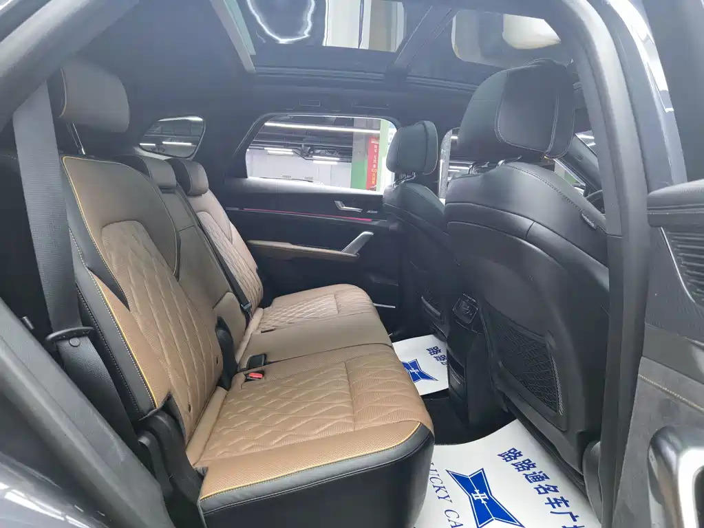 BYD Tang New Energy — миниатюра 9