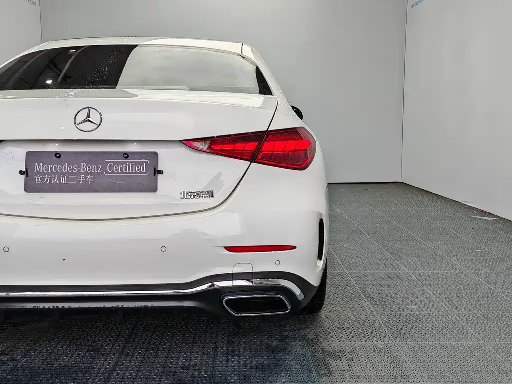 Mercedes-Benz C-Class — миниатюра 19