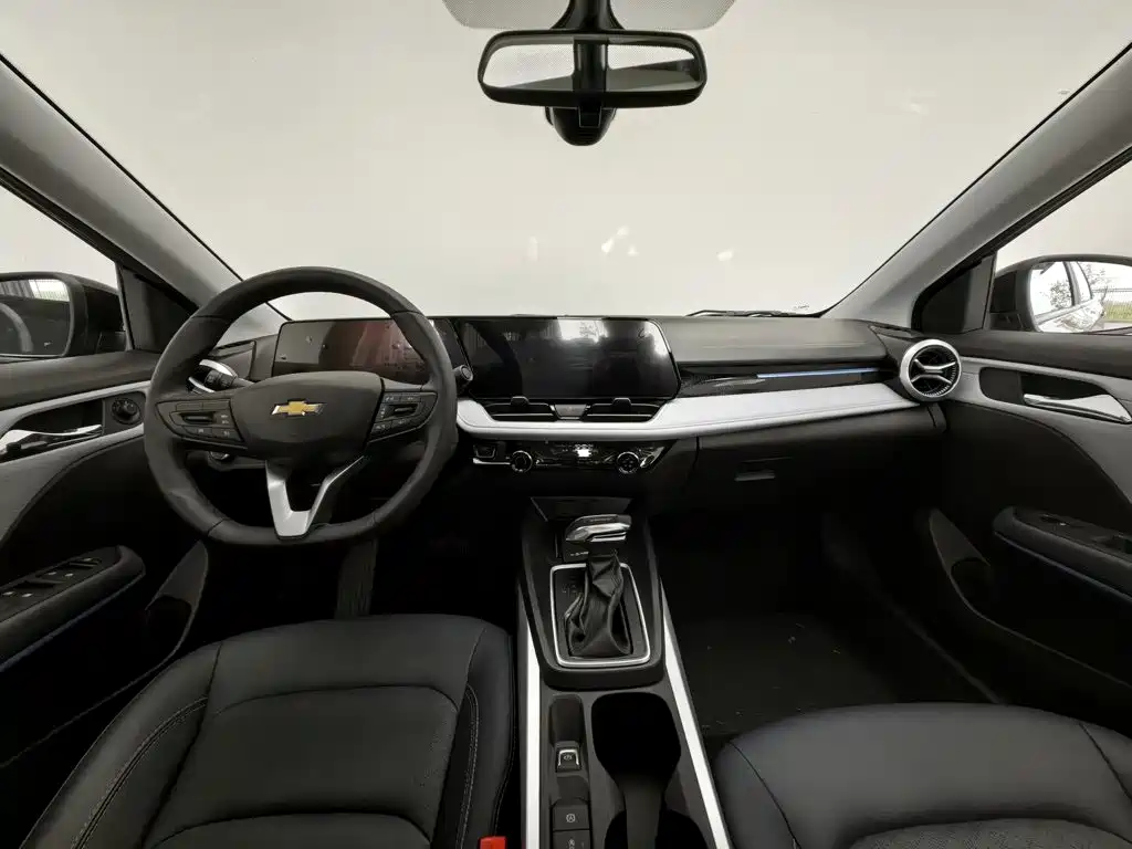 Chevrolet Monza — миниатюра 5
