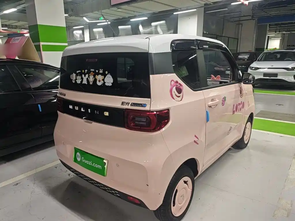 Wuling MINIEV — миниатюра 7