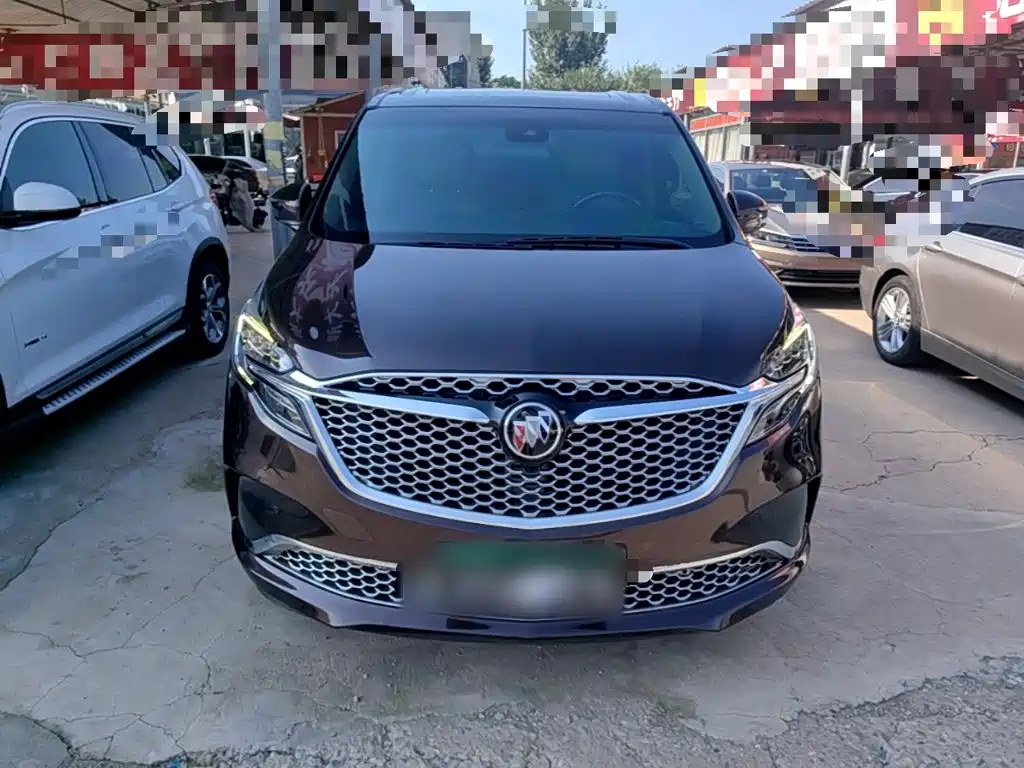 Buick GL8 — миниатюра 3