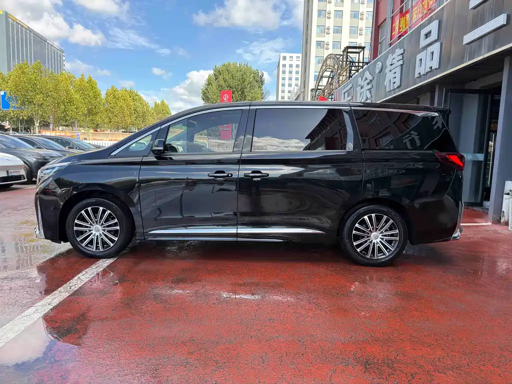 GAC Motor Trumpchi M8 — миниатюра 3