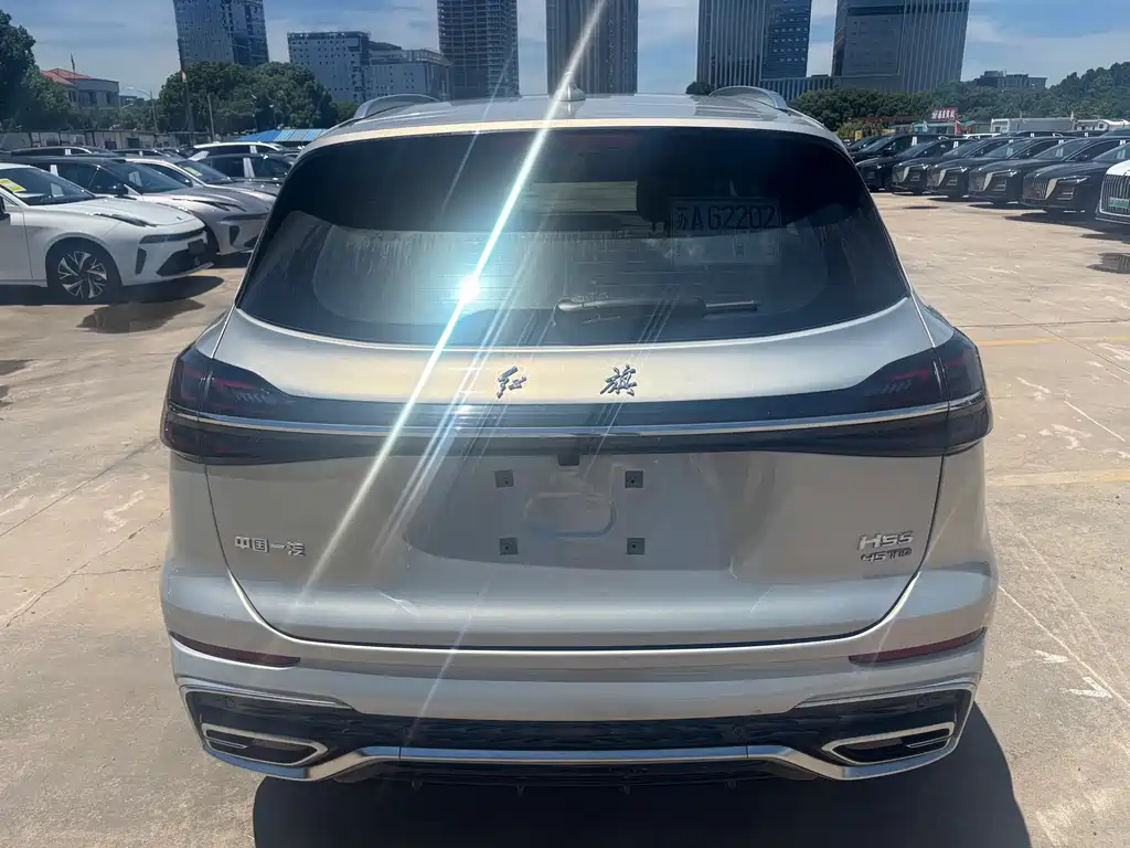 Hongqi HS5 2023 2.0T Pro