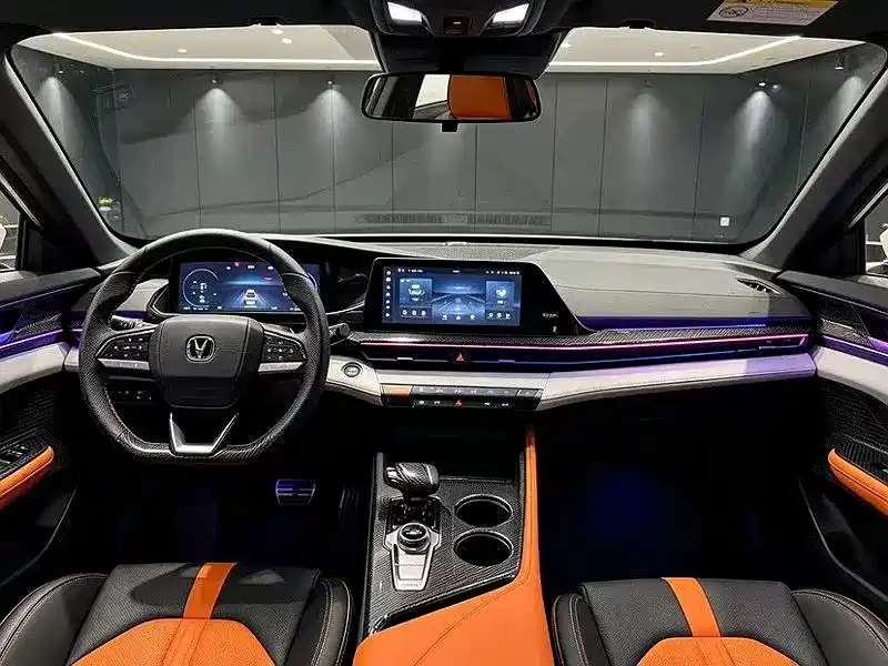 Changan UNI-V — миниатюра 5