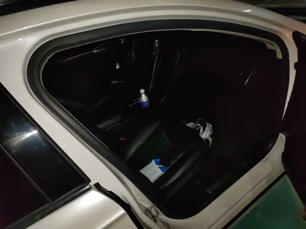 Ford Mondeo — миниатюра 20