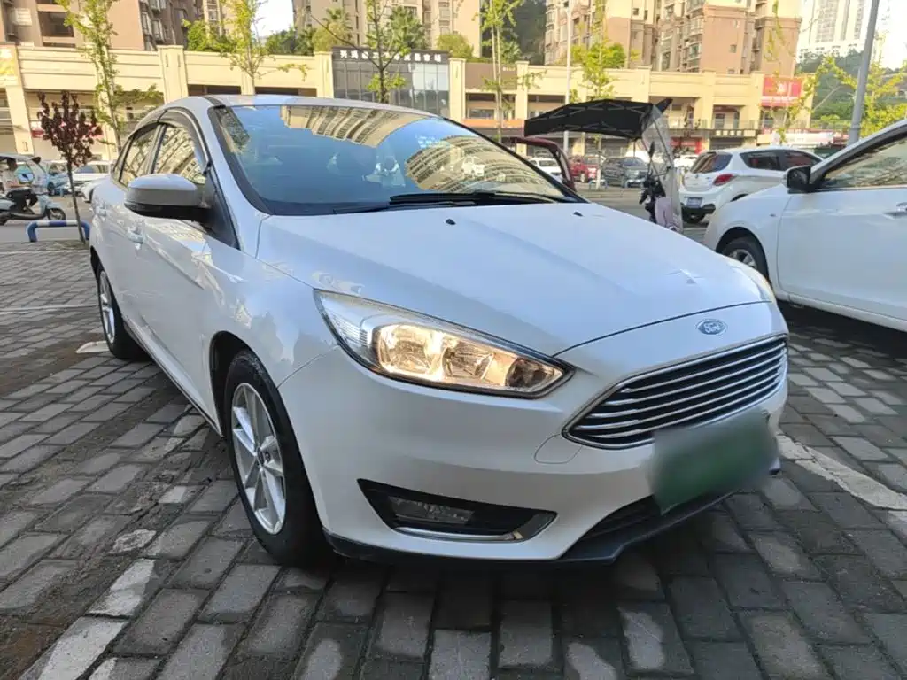 Ford Focus — миниатюра 4