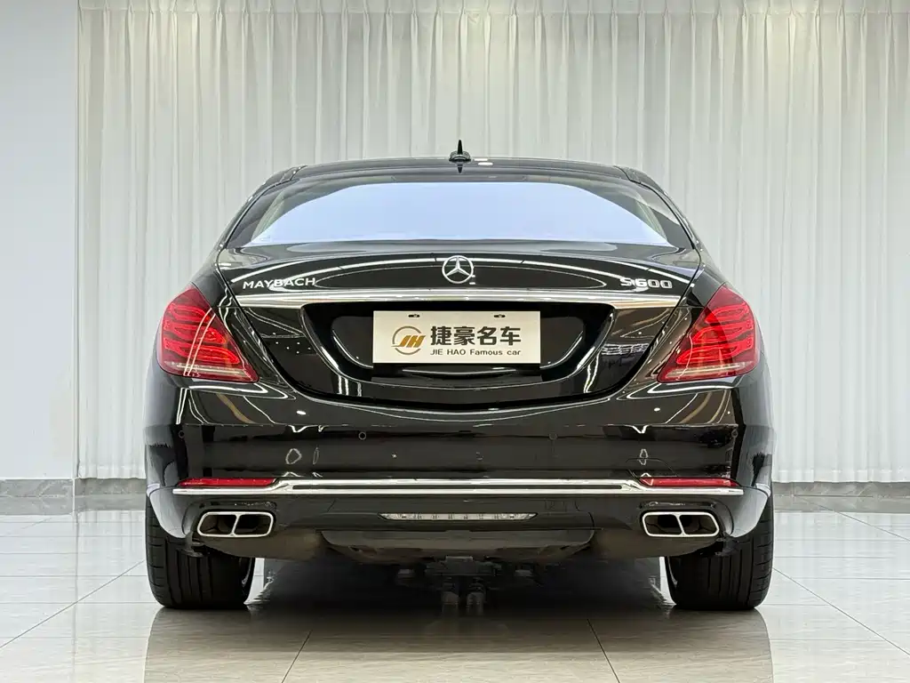 Mercedes-Benz S-Class — миниатюра 13