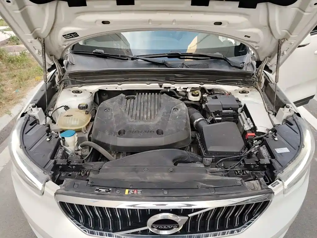 Volvo XC40 — миниатюра 20