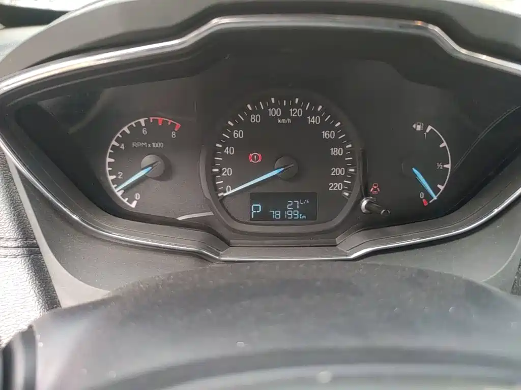 Ford Escort — миниатюра 16